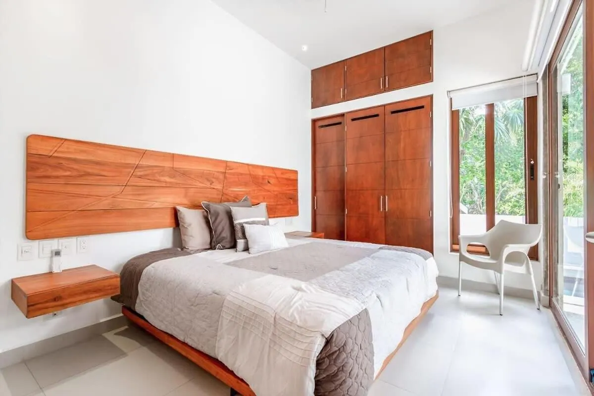 Private Terrace With Plunge Pool L Sat Tv L Beach Access Villa Akumal