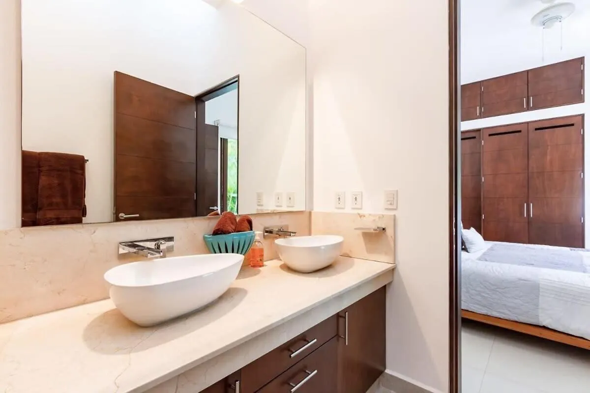 Nyaraló Private Terrace With Plunge Pool L Sat Tv L Beach Access Villa Akumal